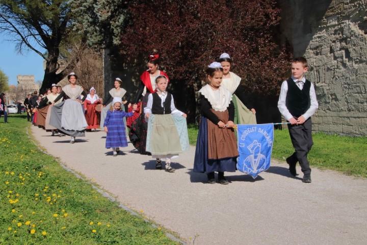 Avignon les 100 ans du riban 12 